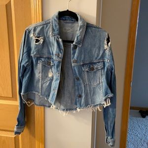 Zara cropped jean jacket small